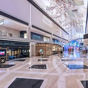 Conrad Vegas At World 5* Las Vegas