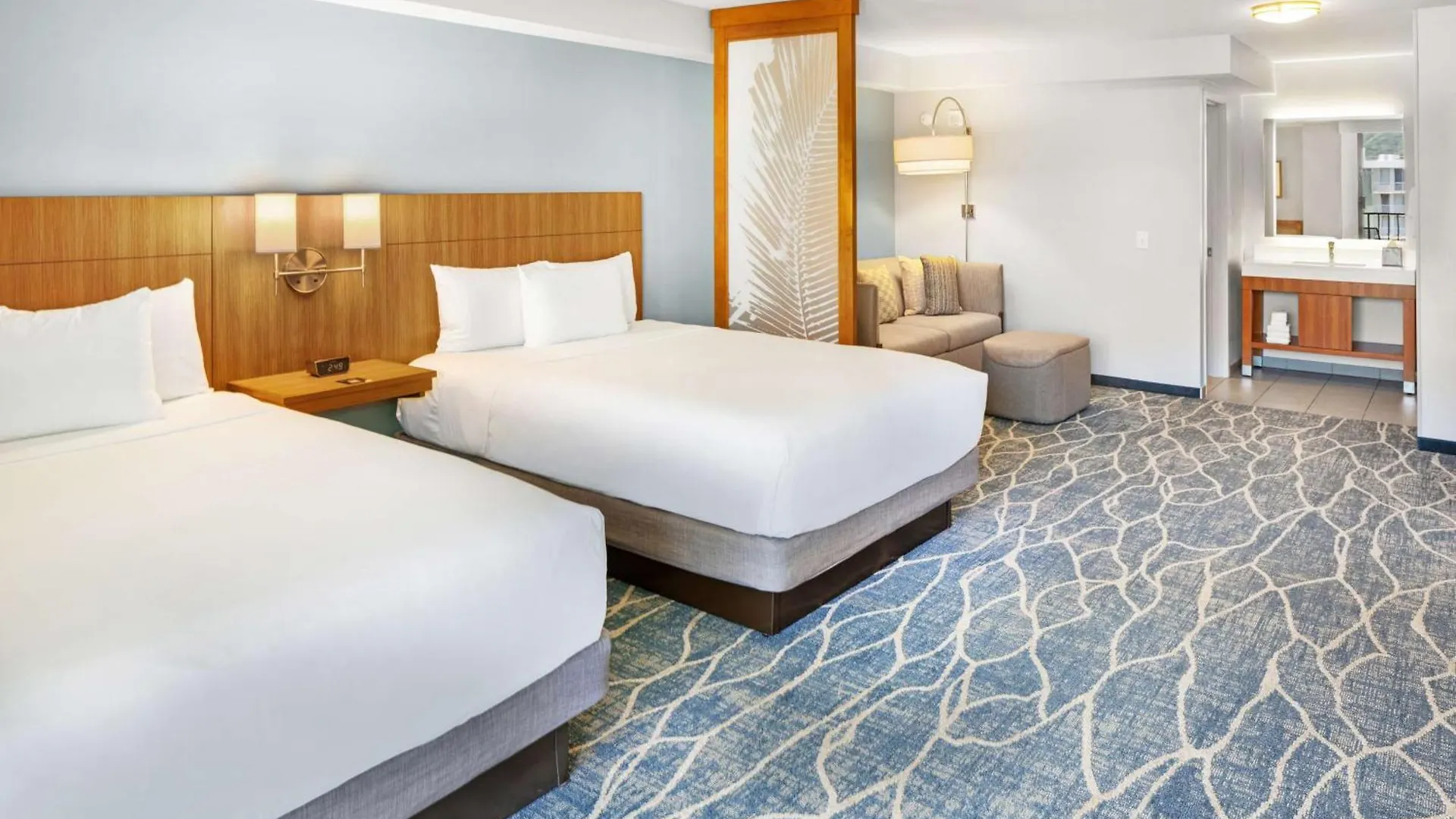 Hyatt Place Waikiki Beach Гонолулу